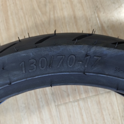 Мотоциклетные шины 130/70-17 из натуральной резины с приемлемым OEM