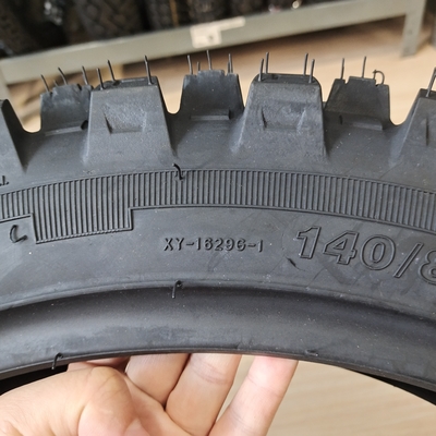 Природная резиновая стальная нейлоновая шина корпус 140/80/18 140/80-18 Мотоциклетная шина 140x80x18