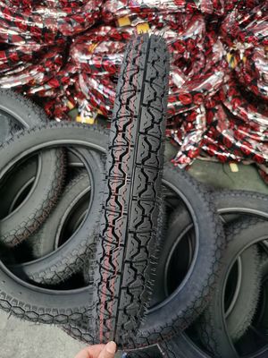 16 дюймовые шины мотоциклов с глубокими узорами для долговечной производительности 3,2 кг