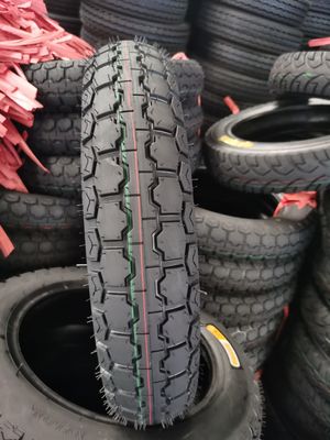 16 дюймовые шины мотоциклов с глубокими узорами для долговечной производительности 3,2 кг