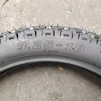 Шкафный корпус 6pr/8pr 2.75-17 3.00-17 90/90-17 100/90-17 120/80-17 Беструбные шины мотоциклов