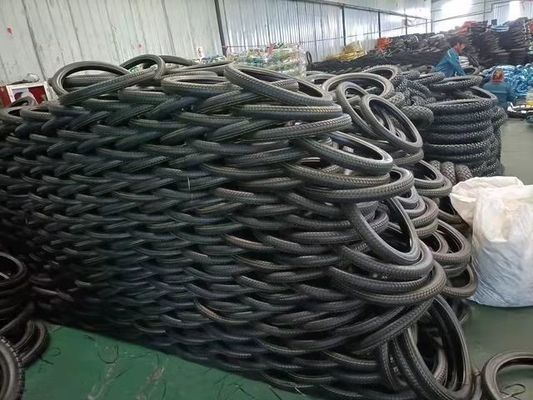 Мотоциклетная шина 17 дюймов 60/100-17 6010017 60.100.17 Собственная производственная мощность 5000 штук в день