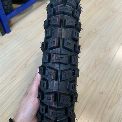 5000 штук в день Maxxis Мотоциклетные шины для Bajaj Boxer 300-17 Содержание каучука 35%-55%