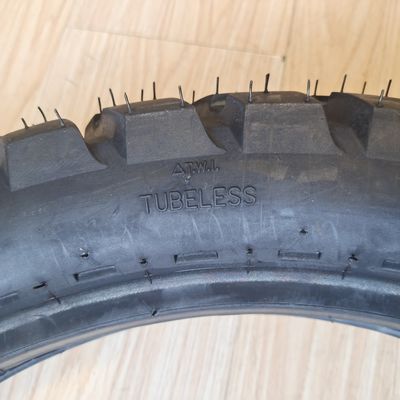 Циндао Порт 110 90 17 Мотоциклетная шина с содержанием каучука 35%-55%