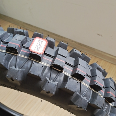OEM 4.10-18 110/100-18 Мотоциклетные шины колеса с 35% содержанием каучука