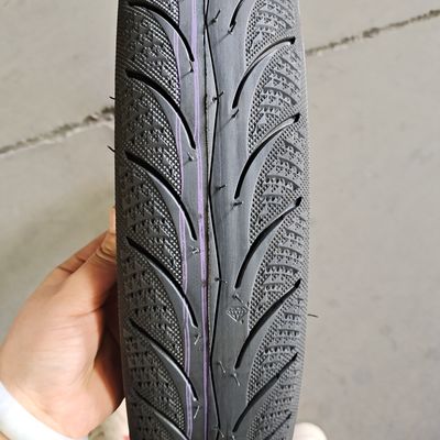 80/90/17 Мотопокрышки 6PR/8PR Покрытие для прочных и надежных характеристик