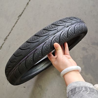 80/90/17 Мотопокрышки 6PR/8PR Покрытие для прочных и надежных характеристик