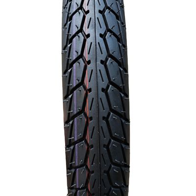 Производственная мощность 5000 штук в день Мотоциклетная шина 70/100-17 без труб для скутеров