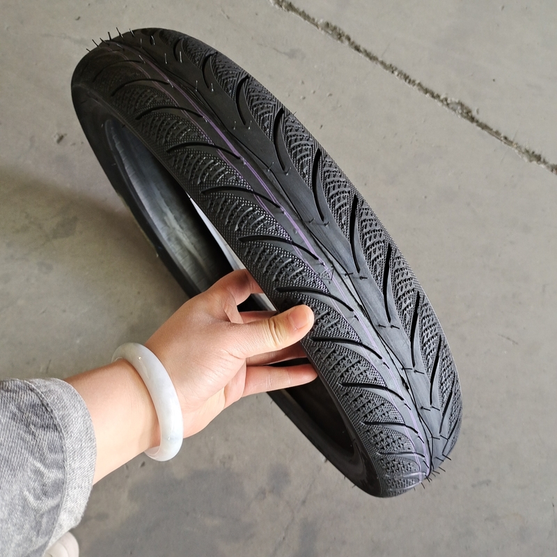 Мотоциклетная безтрубная шина 80/90-17 70/80-17 70/90-17 90/80-17 с 6pr/8pr Ply Rating