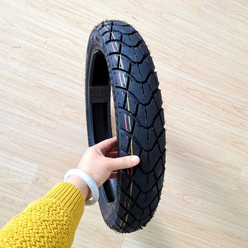Nature Rubber Steel Nylon Motorcycle Tire 90/90-17 для рынков Южной Америки в лучшем случае