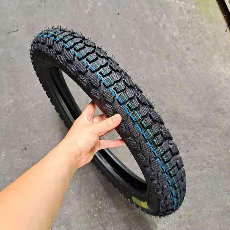 Шкафный корпус 6pr/8pr 2.75-17 3.00-17 90/90-17 100/90-17 120/80-17 Беструбные шины мотоциклов