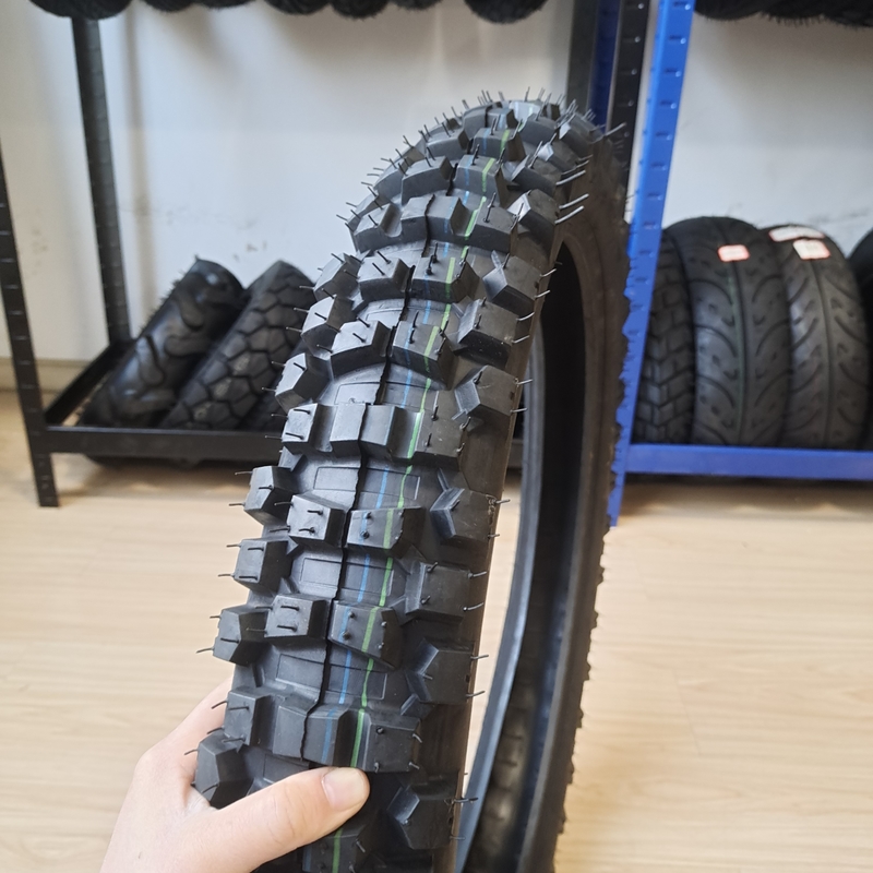 6pr/8pr Большой захват 3.00-21 Moto Cross Задняя шина TL Мотоциклетная шина с OEM Приемлемо