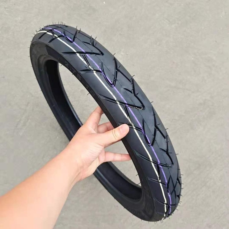 2.75-18 Мотоциклетные шины для с высоким уровнем натурального каучука и доставка в порт Циндао