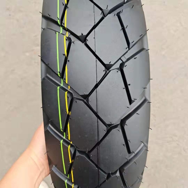 Глубокий дизайн модели Мотоциклетные шины150/70-17 150/80-17 160/60-17 160/70-17 160/80-17